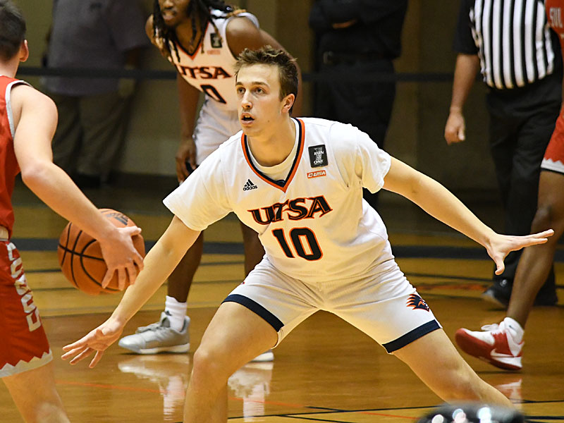 Erik Czumbel. UTSA wanted to emphasize defense on Friday in a 91-62 victory over Sul Ross State at the Convocation Center. - photo by Joe Alexander