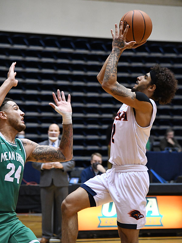 Jhivvan Jackson. UTSA lost to North Texas 77-70 in Conference USA action on Friday, Jan. 8, 2021, at the Convocation Center. - photo by Joe Alexander