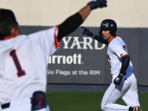 UTSA's baseball team upset No. 2-ranked Stanford 6-5 in 10-innings on Leyton Barry's walk-off hit at Roadrunner Field.