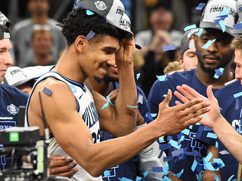 Villanova's Jermaine Samuels celebrates with teammates after being named the most valuable player. Villanova beat Houston 50-44 in the NCAA tournament South Region on Saturday, March 26, 2022, at the AT&T Center to clinch a spot in the Final Four. - photo by Joe Alexander