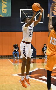 Isaiah Addo-Ankrah. UTSA men's basketball lost to UTEP 77-66 on Saturday, Feb. 11, 2023, at the Convocation Center. - Photo by Joe Alexander