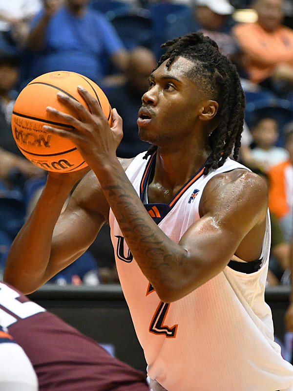 Carlton Linguard Jr. UTSA men's basketball beat Trinity 100-70 in an exhibition game on Tuesday, Oct. 24, 2023, at the Convocation Center. - Photo by Joe Alexander