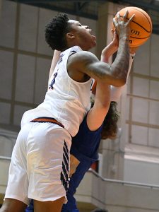 Jordan Ivy-Curry. UTSA beat Tulsa in American Athletic Conference men's basketball on Wednesday, Feb. 28, 2024, at the Convocation Center. - Photo by Joe Alexander