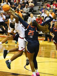 Idara Udo. UTSA women's basketball beat Incarnate Word 74-57 on Wednesday, Nov. 19, 2025, at UIW. - Photo by Joe Alexander