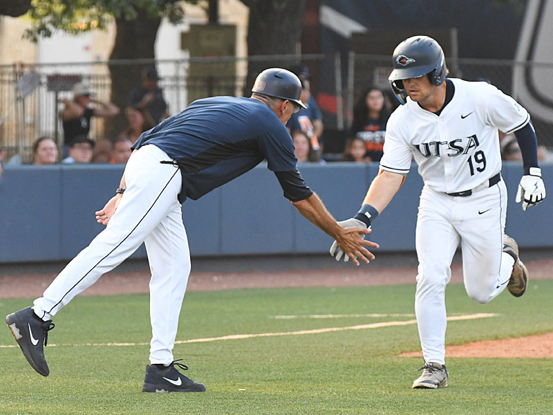 Lane Haworth. UTSA baseball beat Incarnate Word 22-10 on Tuesday, April 28, 2026, at Roadrunner Field. - Photo by Joe Alexander