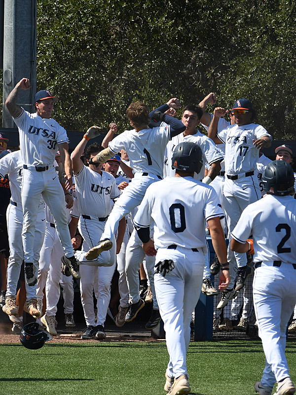 UTSA baseball vs. Temple Junior College at Roadrunner Field on Friday, Oct. 9, 2026. - Photo by Joe Alexander